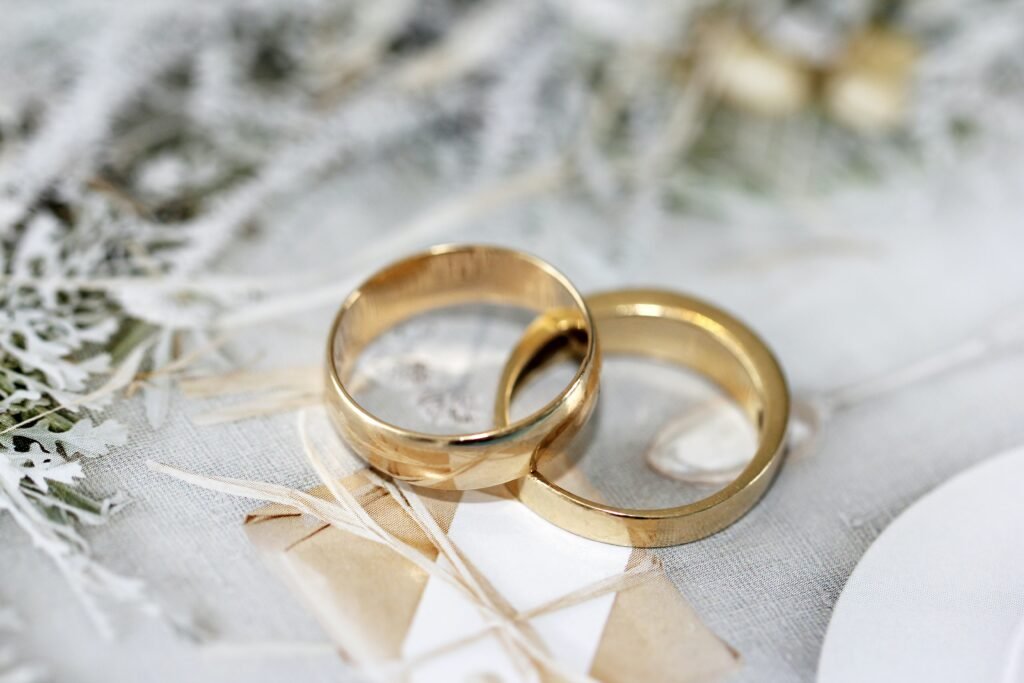 pair of gold wedding bands